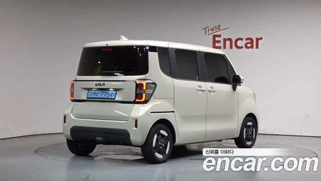 2024 Kia (Киа) The New Ray EV — миниатюра 4