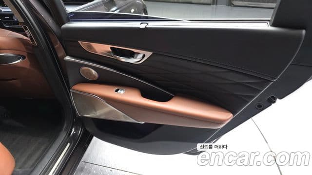 2018 Kia (Киа) The K9