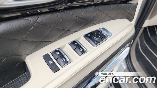 2024 Kia (Киа) The New Carnival 4th Gen — миниатюра 5