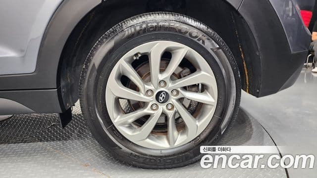2015 Hyundai (Хёндэ) All New Tucson — миниатюра 8