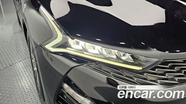 2023 Kia (Киа) K5 3rd Gen — миниатюра 9