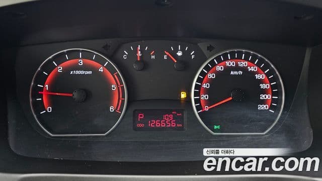 2016 SsangYong 코란도 스포츠 — миниатюра 5