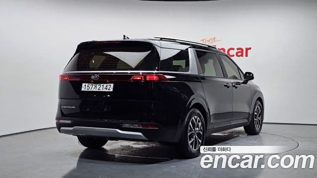 2020 Kia (Киа) Carnival 4th Gen — миниатюра 5