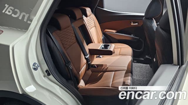 2019 SsangYong Tivoli 아머 — миниатюра 7