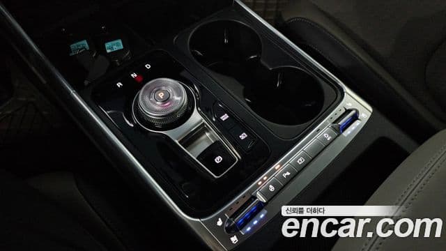 2024 Kia (Киа) The New Carnival 4th Gen — миниатюра 10