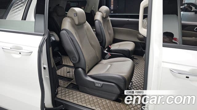 2024 Kia (Киа) The New Carnival 4th Gen — миниатюра 9