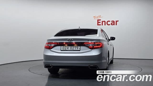 2016 Hyundai (Хёндэ) Grandeur HG — миниатюра 7