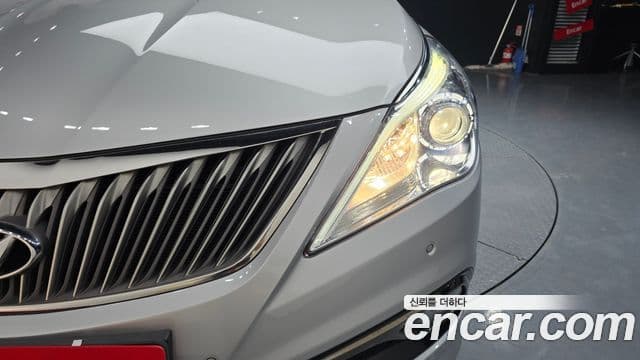 2016 Hyundai (Хёндэ) Grandeur HG — миниатюра 6