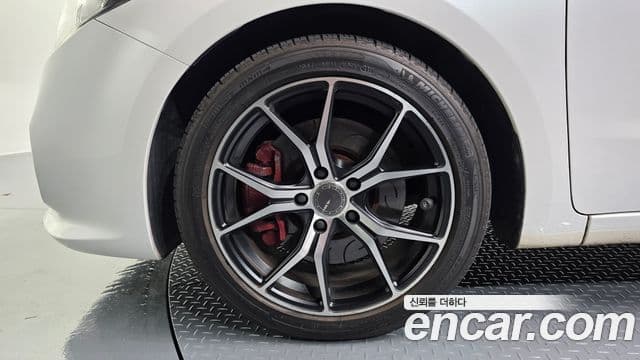 2014 Kia (Киа) K3 — миниатюра 9