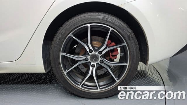 2014 Kia (Киа) K3 — миниатюра 3