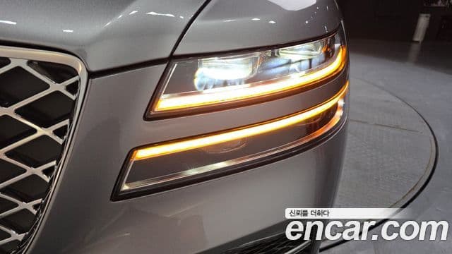 2023 Genesis G80 (RG3) — миниатюра 9