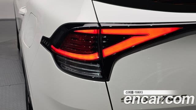 2022 Kia (Киа) Sportage 5세대 Hybrid — миниатюра 5
