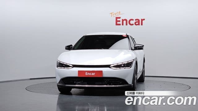 2022 Kia (Киа) EV6 — миниатюра 3