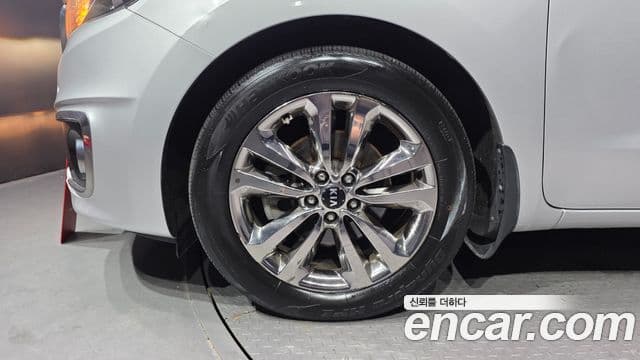 2014 Kia (Киа) All New Carnival