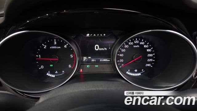 2014 Kia (Киа) All New Carnival — миниатюра 8