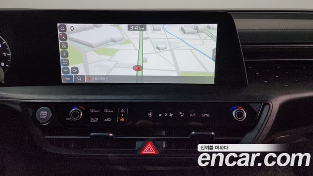 2023 Kia (Киа) K8 — миниатюра 8