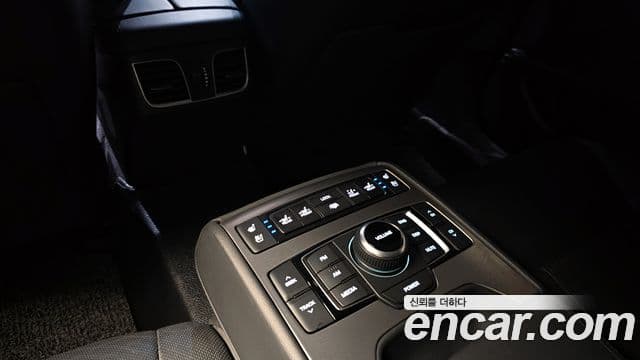 2016 Hyundai (Хёндэ) Genesis DH — миниатюра 7