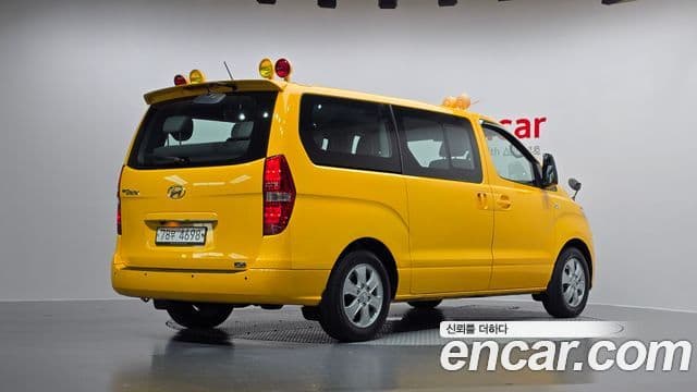 2019 Hyundai (Хёндэ) The New Grand Starex — миниатюра 3