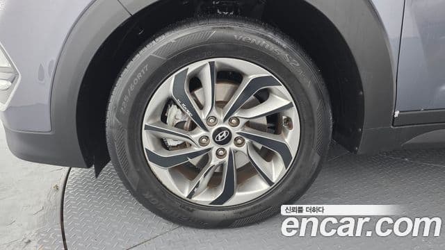 2015 Hyundai (Хёндэ) All New Tucson — миниатюра 3