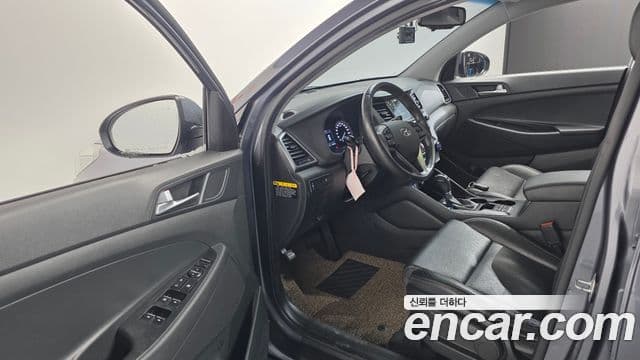 2015 Hyundai (Хёндэ) All New Tucson — миниатюра 5
