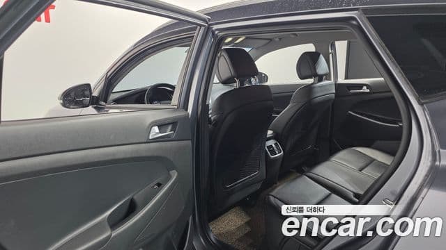2015 Hyundai (Хёндэ) All New Tucson — миниатюра 8