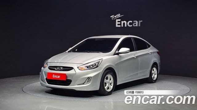 2011 Hyundai (Хёндэ) 엑센트(신형) — миниатюра 5