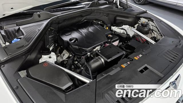 2021 Genesis GV80 — миниатюра 4