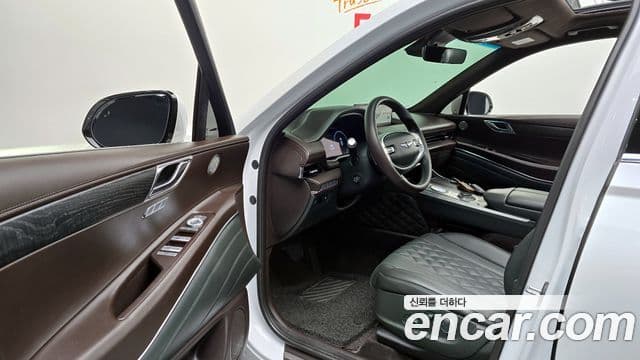2021 Genesis GV80 — миниатюра 9