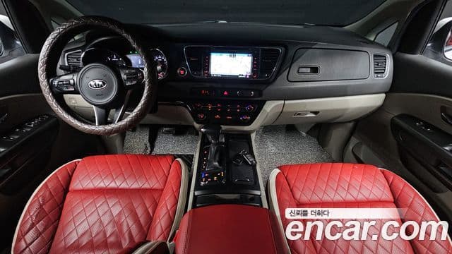 2017 Kia (Киа) All New Carnival — миниатюра 4