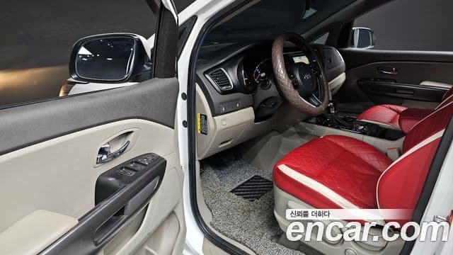2017 Kia (Киа) All New Carnival — миниатюра 9