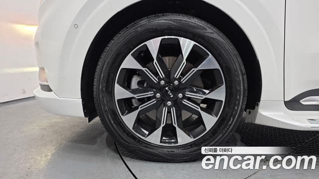 2022 Kia (Киа) Carnival 4th Gen — миниатюра 3