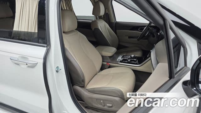 2022 Kia (Киа) Carnival 4th Gen — миниатюра 9