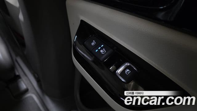 2022 Kia (Киа) Carnival 4th Gen — миниатюра 10