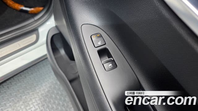 2017 Hyundai (Хёндэ) Grandeur IG — миниатюра 4