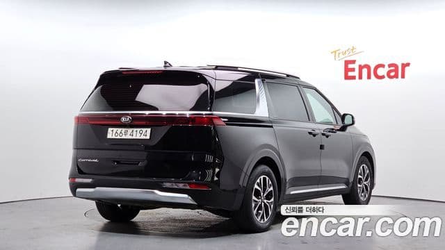 2021 Kia (Киа) Carnival 4th Gen — миниатюра 4