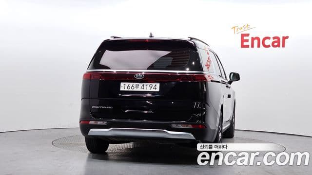 2021 Kia (Киа) Carnival 4th Gen — миниатюра 6