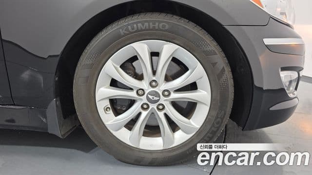 2012 Hyundai (Хёндэ) Genesis — миниатюра 10