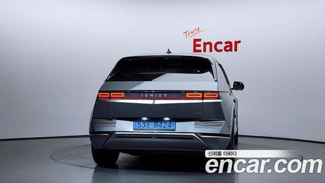 2021 Hyundai (Хёндэ) Ioniq5 — миниатюра 3
