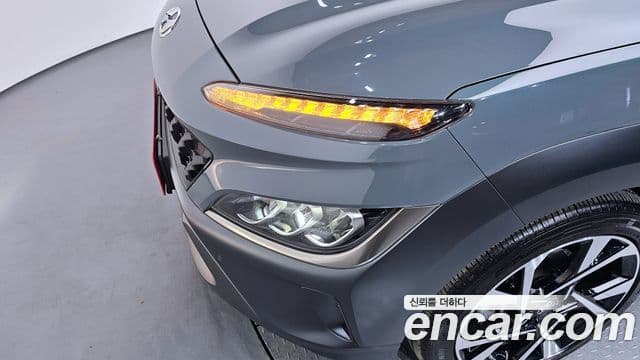 2022 Hyundai (Хёндэ) The New Kona — миниатюра 2