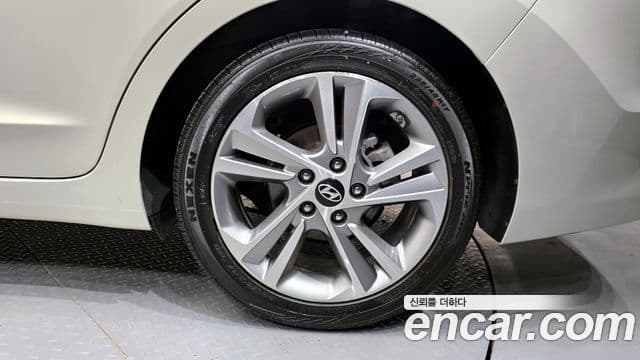 2017 Hyundai (Хёндэ) Avante AD — миниатюра 4