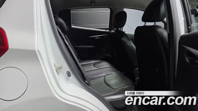 2016 Chevrolet The Next Spark — миниатюра 4