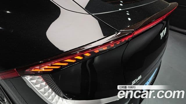 2023 Kia (Киа) EV6 — миниатюра 2