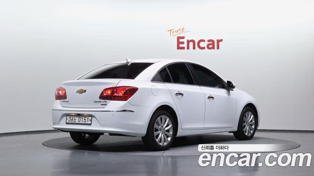 2016 Chevrolet 어메이징 뉴 크루즈 — миниатюра 4