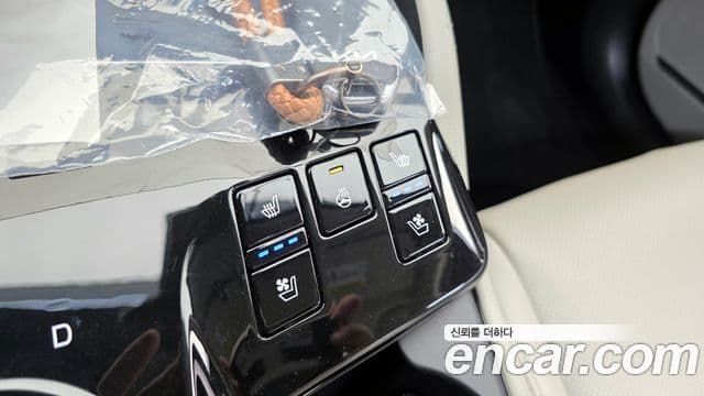 2022 Kia (Киа) Sportage 5세대 Hybrid — миниатюра 10