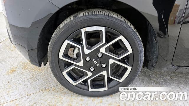 2024 Kia (Киа) The New Ray — миниатюра 2