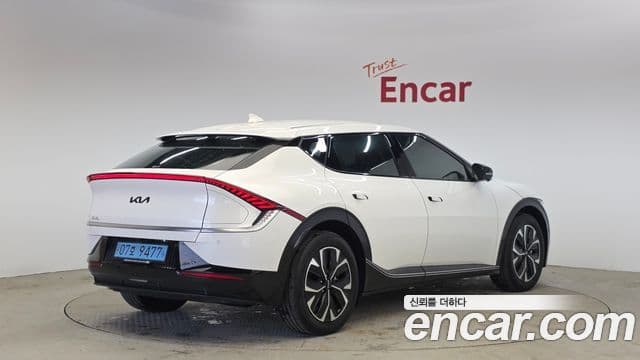 2024 Kia (Киа) EV6 — миниатюра 3