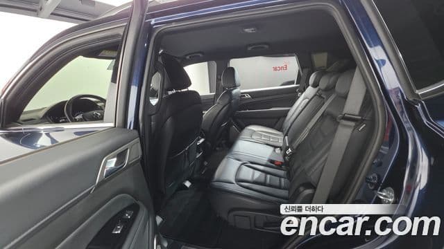 2017 SsangYong G4 렉스턴 — миниатюра 4