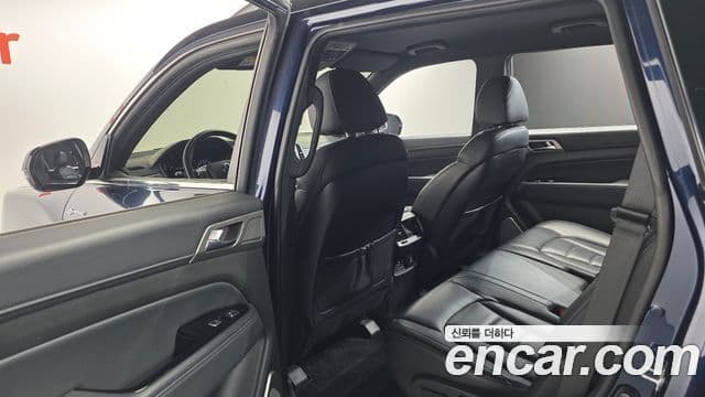 2017 SsangYong G4 렉스턴 — миниатюра 5