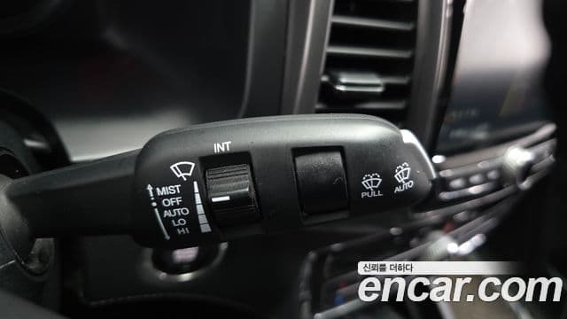 2021 SsangYong The New 렉스턴 스포츠 칸 — миниатюра 10