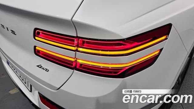 2024 Genesis GV80 — миниатюра 3